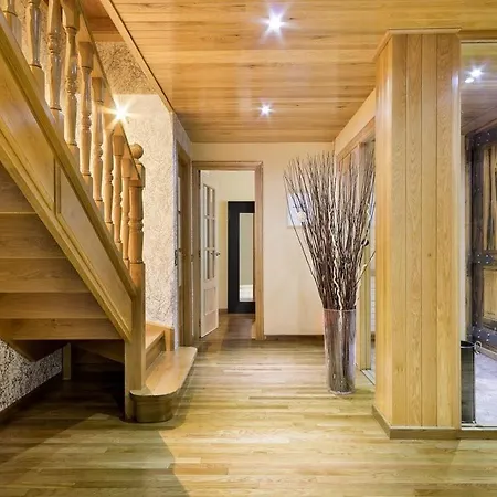 Luderna - Casa Con Jardin Montcorbison